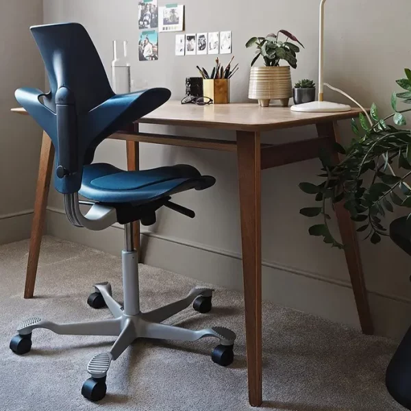 HÅG Capisco Puls 8010 Ergonomischer Stuhl
