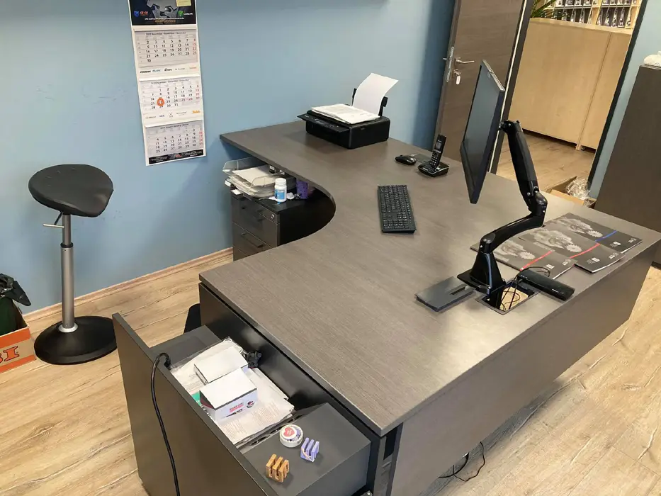 ProMax Verstellbarer Bürotisch