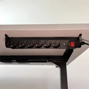 Steckdosenleiste untertisch